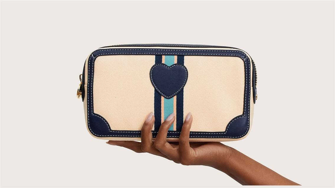 Bag Photography for Online Stores, Marketplaces, and Social Media - LenFlash