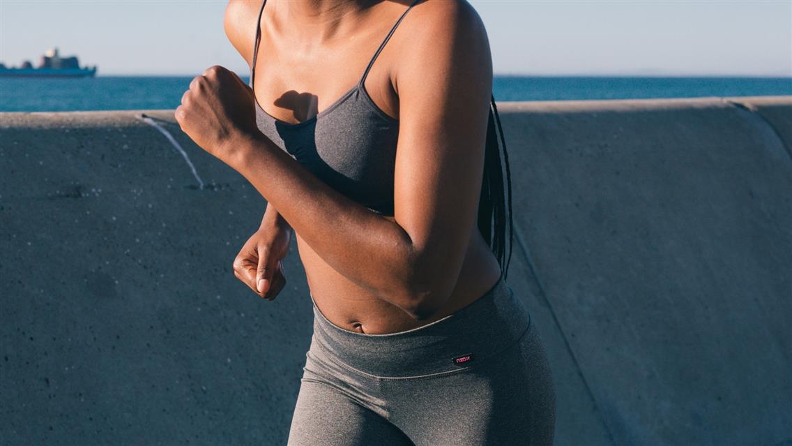 5 Activewear Product Photography Ideas for Clothing Brands - LenFlash