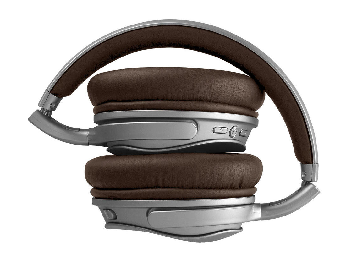 How to Photograph Electronic Products & Digital Devices: A Professional Photographer’s Guide - LenFlash