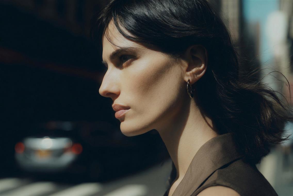 How Generative AI Powers Personalized Visual Content for Businesses - LenFlash