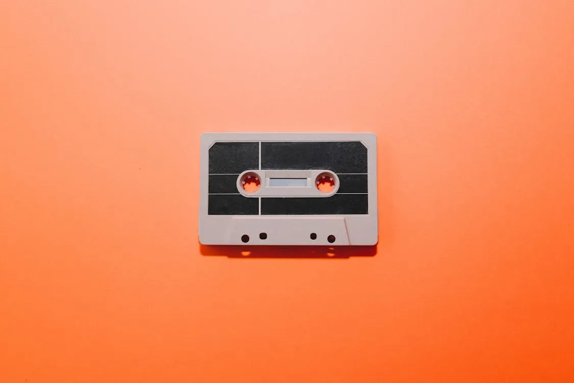 Long Form vs Short Form Video: Which is Better for Your Brand? - LenFlash
